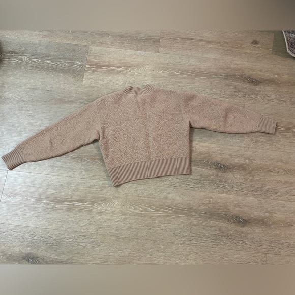 Aritzia babaton boucle brown sweater size xxs - Picture 4 of 11